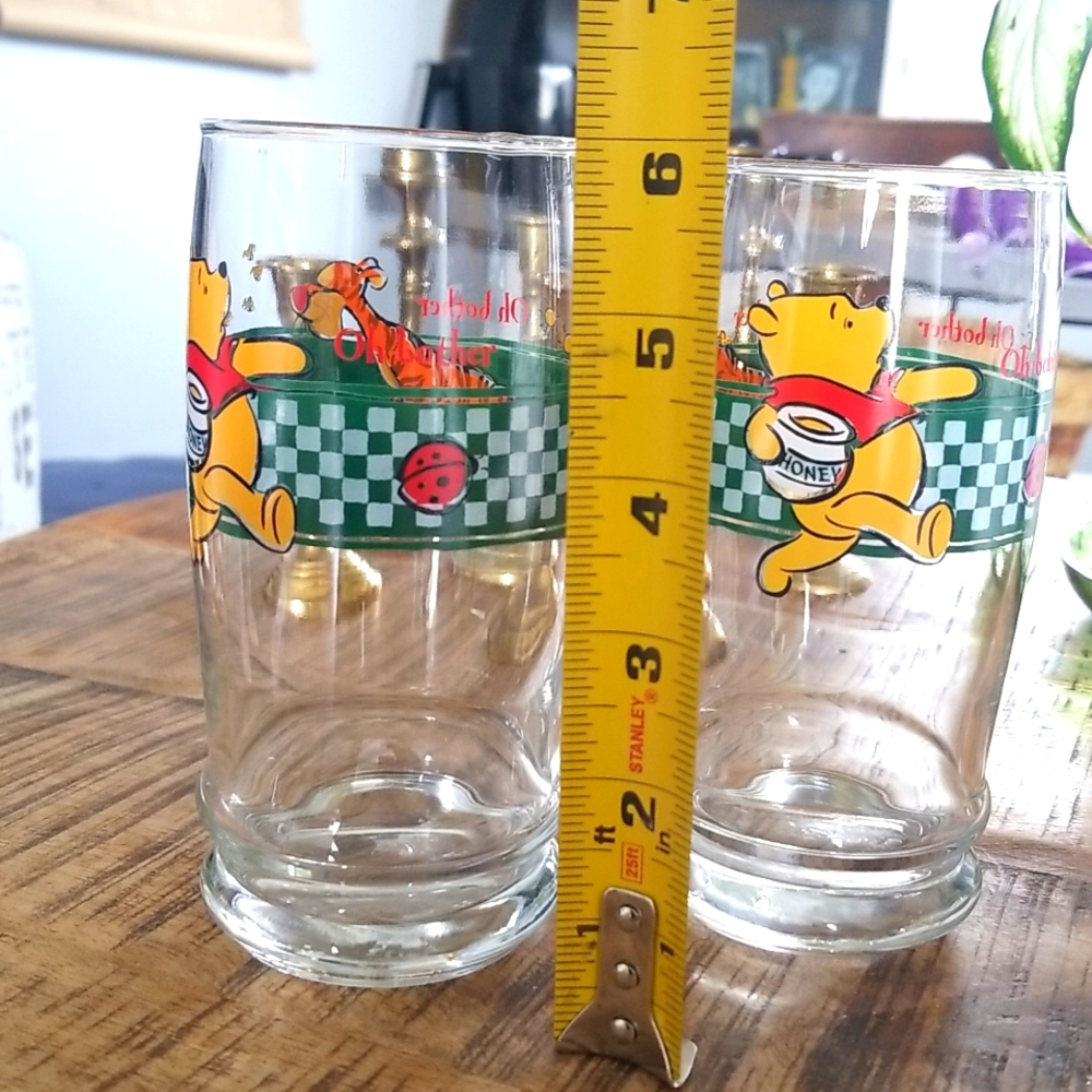 Vintage Set of Two Disney Winnie the Pooh & Tiger Glasses by Anchor Hocking - Picture 7 of 8